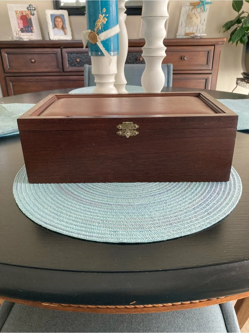Vintage Wooden Jewelry/Keepsake Box in Dark Brown with Brass Latch